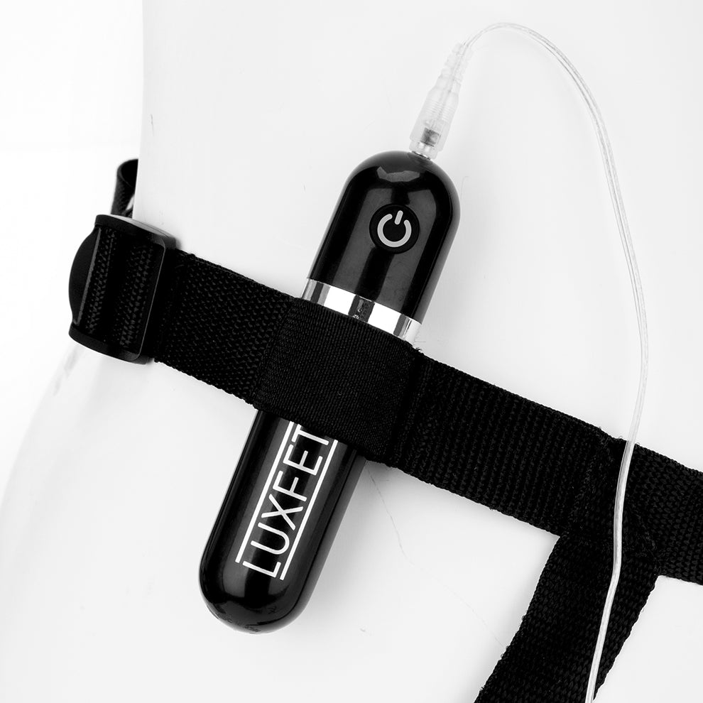 8.5" Realistic Vibrating Dildo & Strap-on Harness Set
